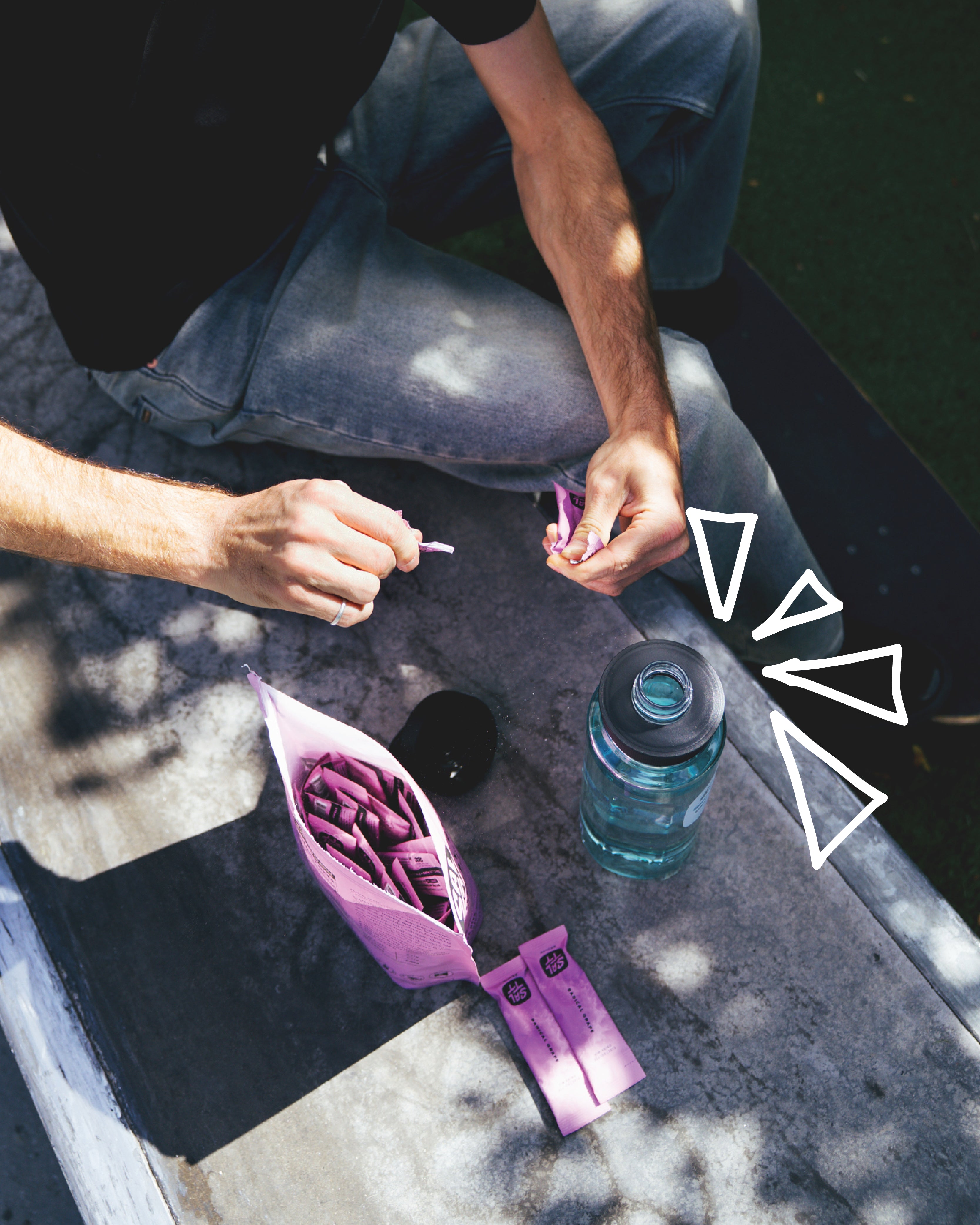 SALTT Radical Grape Electrolyte Drink Mix. Purple pouch of stick packs with ocean splash pattern. Contains Electrolytes; ZERO Sugars, Dyes, Citric Acid.