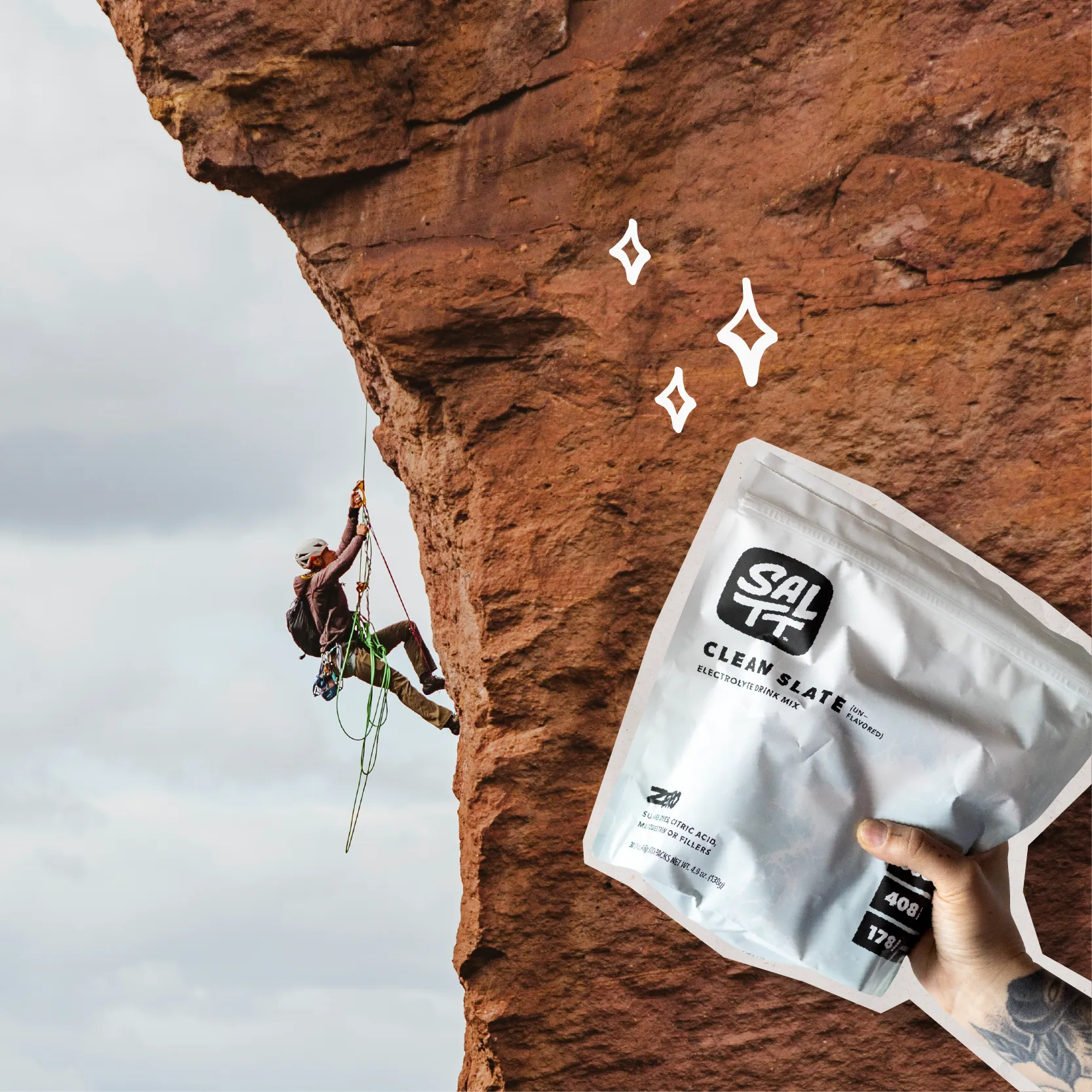 SALTT Clean Slate (Unflavored) Electrolyte Mix. White pouch, black branding. Zero sugars, dyes, citric acid, maltodextrin, fillers; electrolytes included.